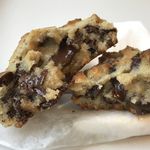 A cross section of Levain's chocolate chip walnut cookie <br>(Jen Chung / Gothamist)